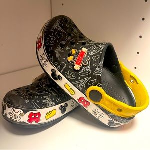 Disney Mickey Mouse Patterned Crocs. Size 10 T.
